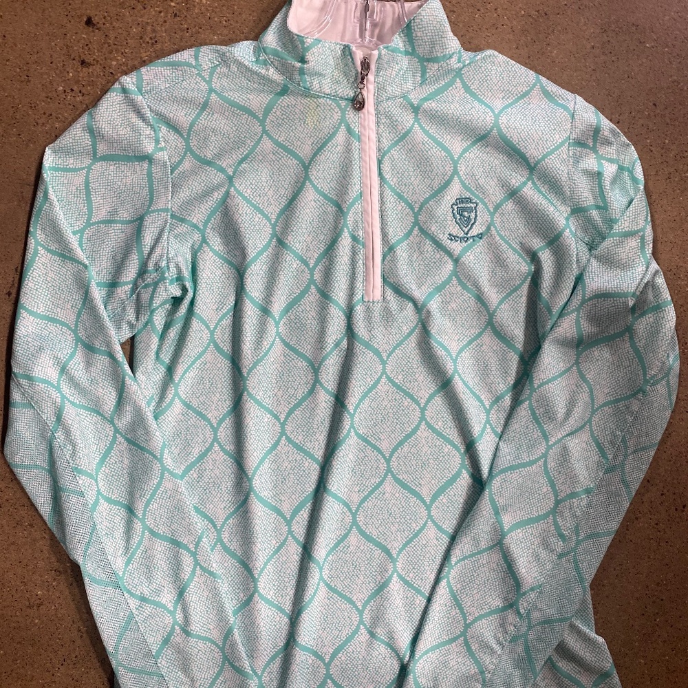 San soleil golf shirt. Size XS